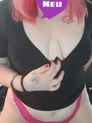 Weiteres Foto von SexyRedHair89 – Anmelden zum Freischalten