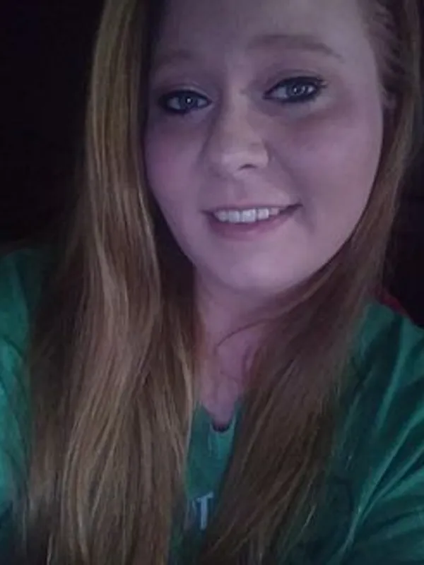 Parkplatzsex Sexysarah33571, 32 aus Wil