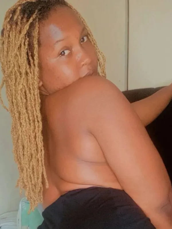 Parkplatzsex Sheryne-Barbie, 22 aus Berlin
