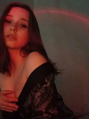ShiOni, 24