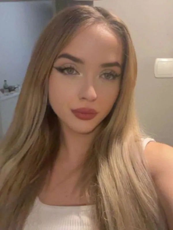 Parkplatzsex SisiBunny, 24 aus Heilbronn