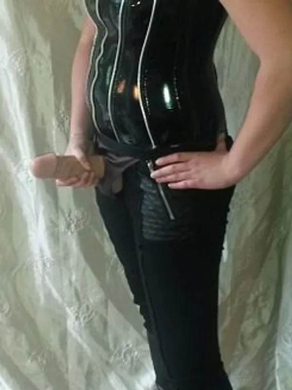Parkplatzsex SMLadyJenny, 35 aus Hamburg