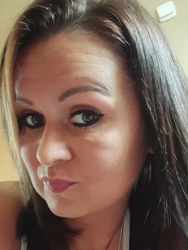 Parkplatzsex SonjaSexyMilf, 32 aus Salzburg