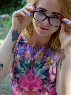 SophieStrong, 31