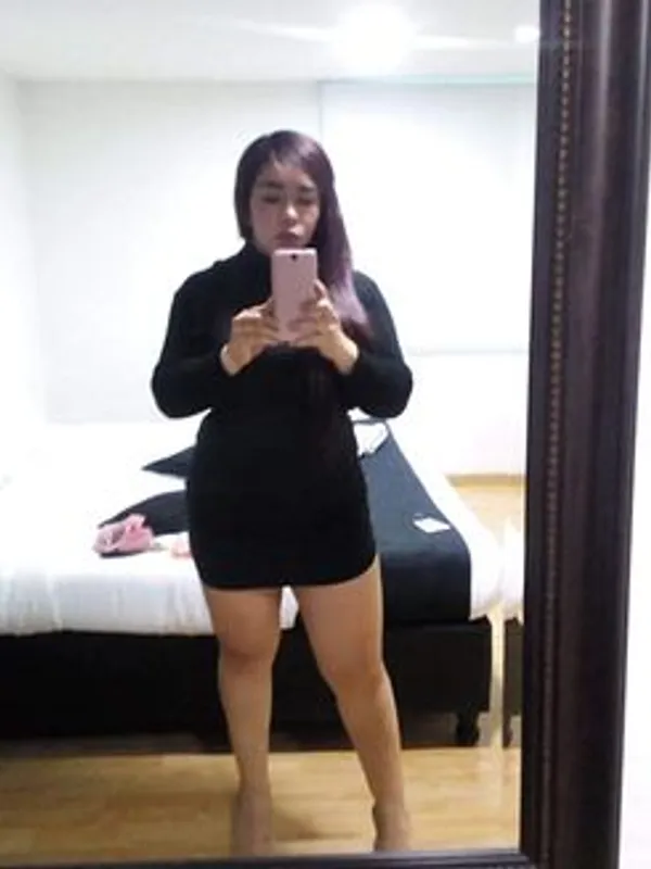 Parkplatzsex Sparkle_Pie, 35 aus Lausanne