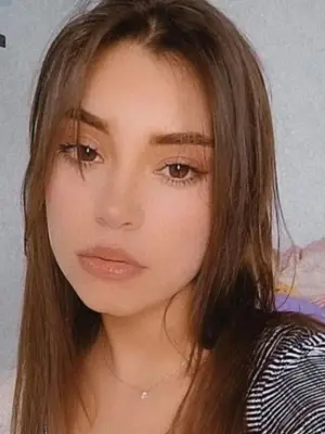 Weiteres Foto von SphiaFetish – Anmelden zum Freischalten