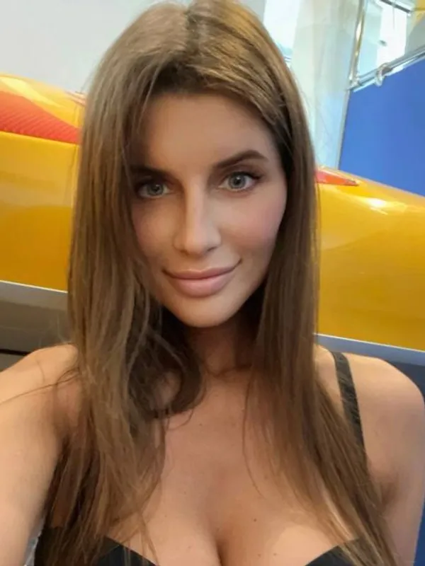Parkplatzsex SportyTits, 39 aus Hamburg