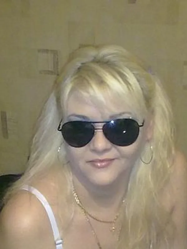 Parkplatzsex squirtpam21, 43 aus Berlin