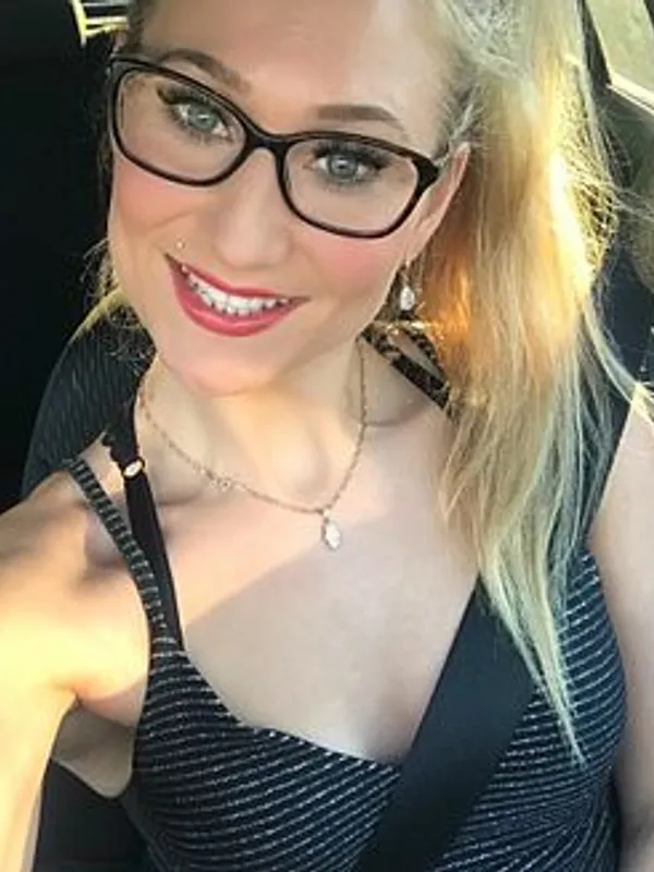 Parkplatzsex Studentin_Larissa, 37 aus Moers