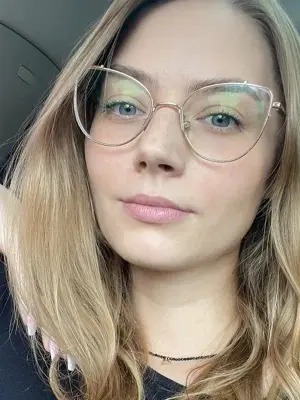 SusieXO, 26