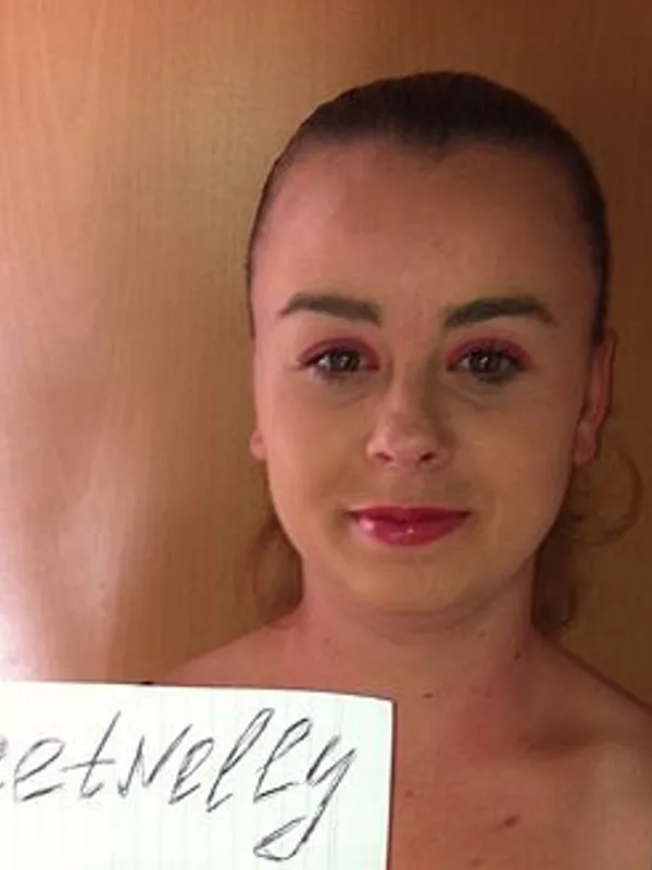 Parkplatzsex SweeetNelly, 32 aus Velbert