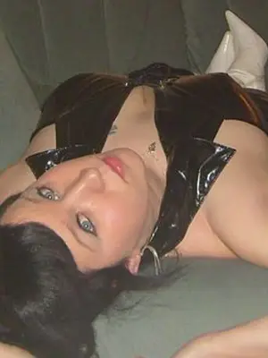 Weiteres Foto von Sweet-Dream84 – Anmelden zum Freischalten