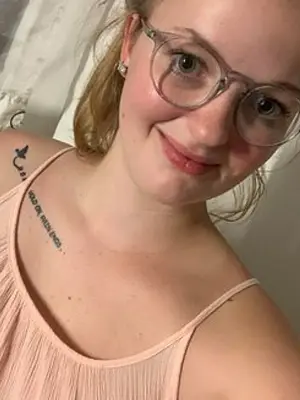 Sweet-Ina, 27