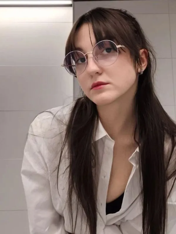 Parkplatzsex SweetCherry, 23 aus Berlin