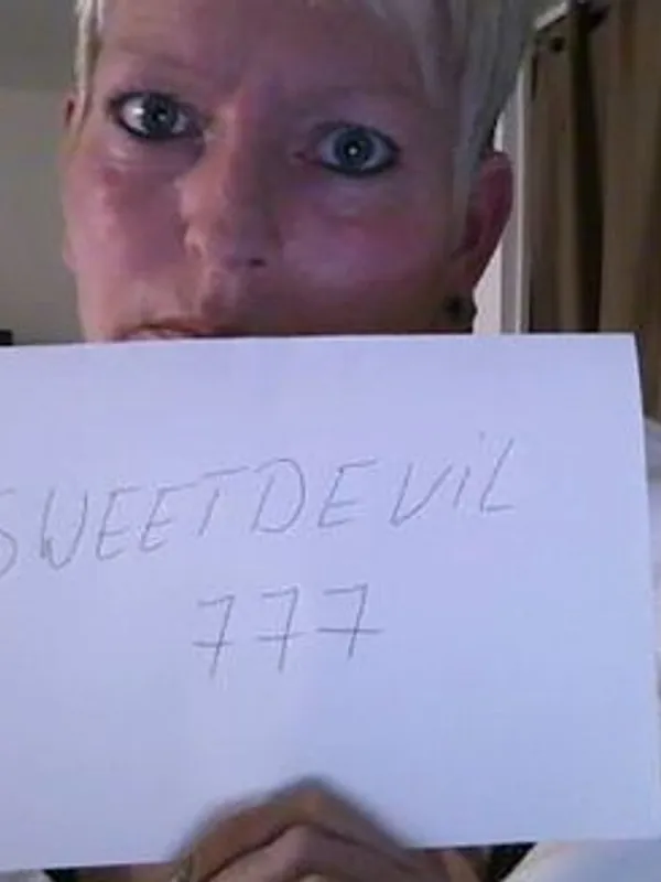 Parkplatzsex SWEETDEVIL777, 49 aus Bensheim