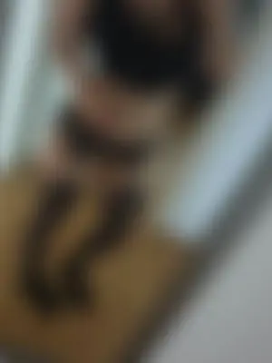 Weiteres Foto von SweetSarahXXX – Anmelden zum Freischalten