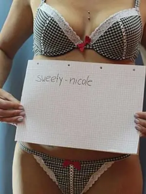 Weiteres Foto von Sweety-Nicole – Anmelden zum Freischalten