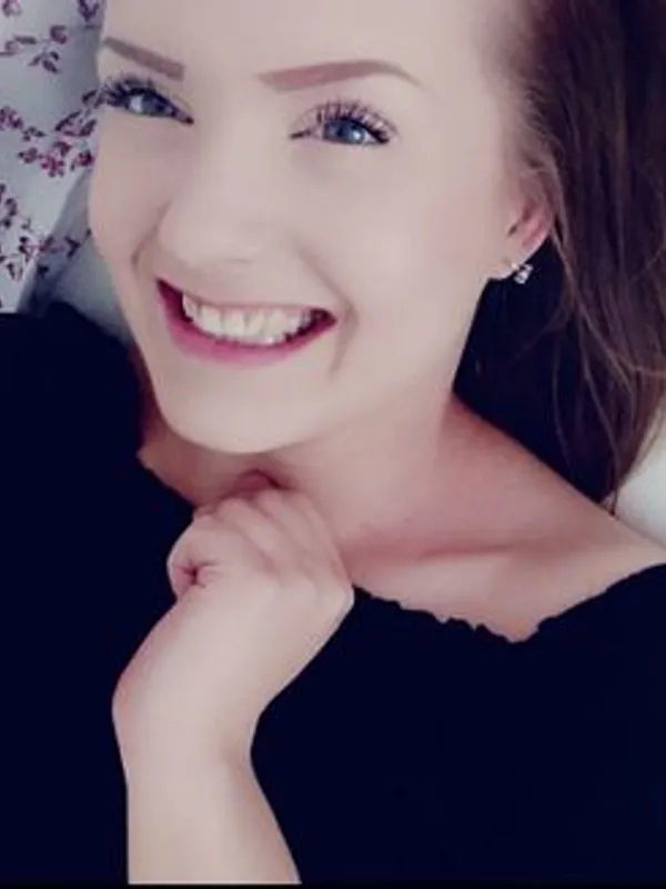 Parkplatzsex Teen-Ida, 26 aus Bingen am Rhein