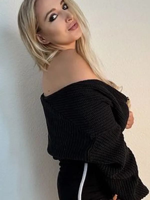 Parkplatzsex thats_lou, 29 aus Hamburg