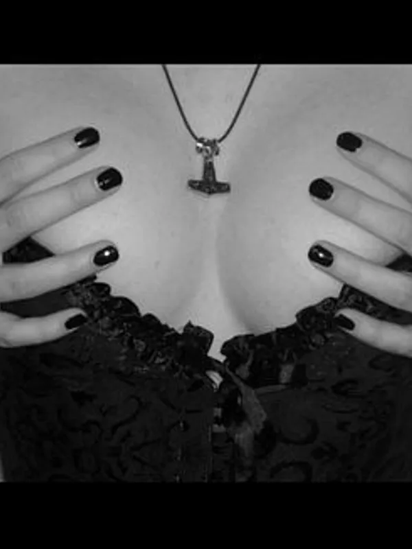Parkplatzsex The-Dirty-Countess, 30 aus Ganderkesee