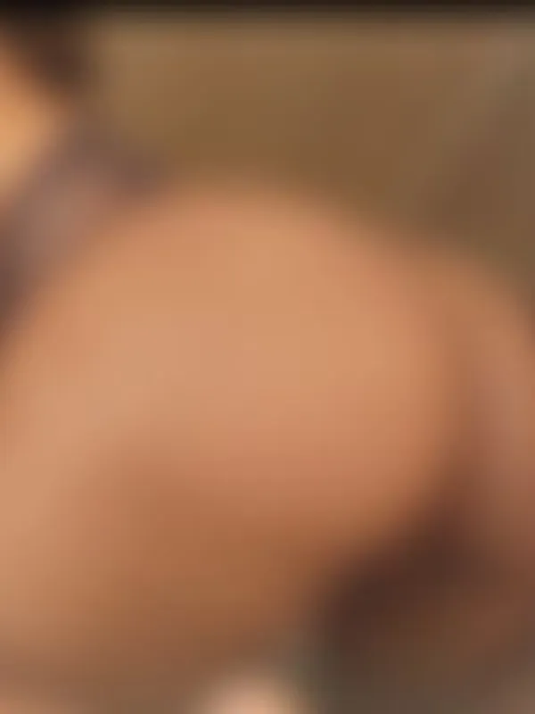 Parkplatzsex Thickassophiasquirts, 38 aus Wien