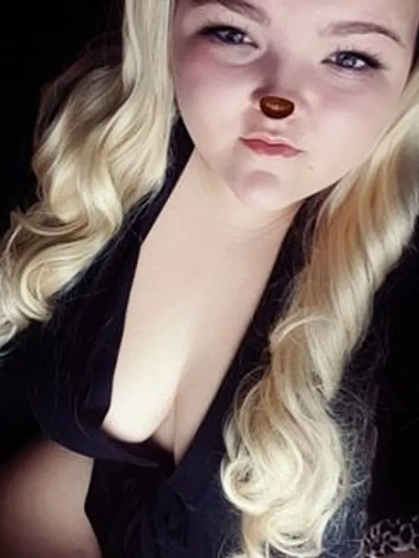Parkplatzsex thickdirtybish, 28 aus Berlin