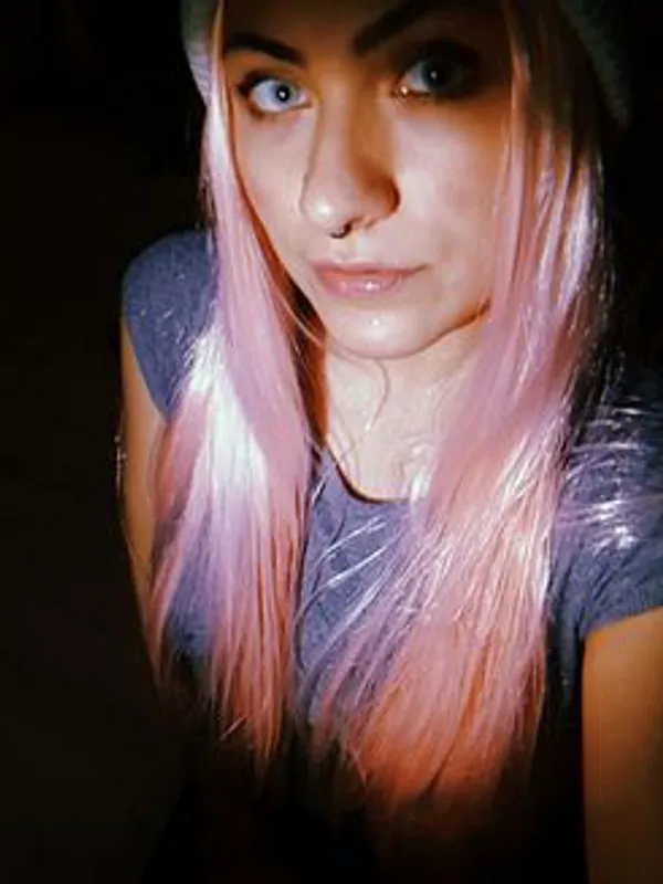 Parkplatzsex Toni_Rouge, 31 aus Witten
