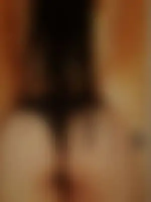 vickynight, 27