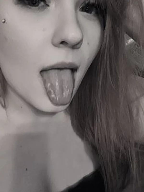 Parkplatzsex VioletHaze, 29 aus Bernburg