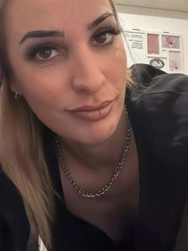 Parkplatzsex ViolettVyxen, 28 aus Telfs