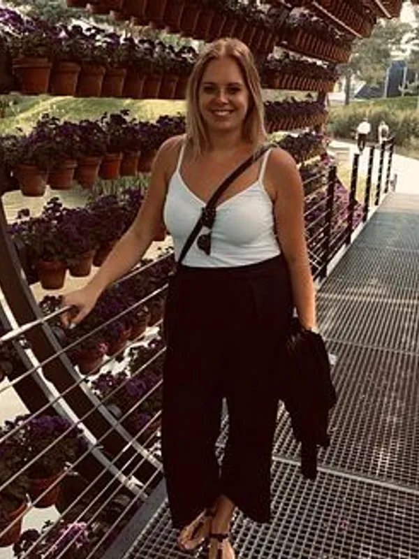 Parkplatzsex Wildgirl20, 30 aus Nordhausen