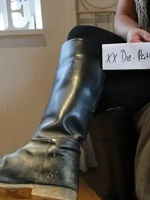Weiteres Foto von xxDie-Reitlehrerinxx – Anmelden zum Freischalten