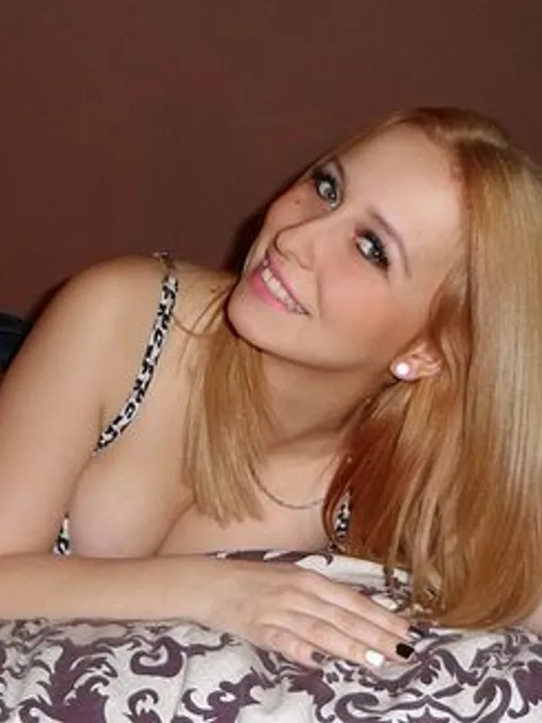 Parkplatzsex Yolen69, 34 aus Berlin