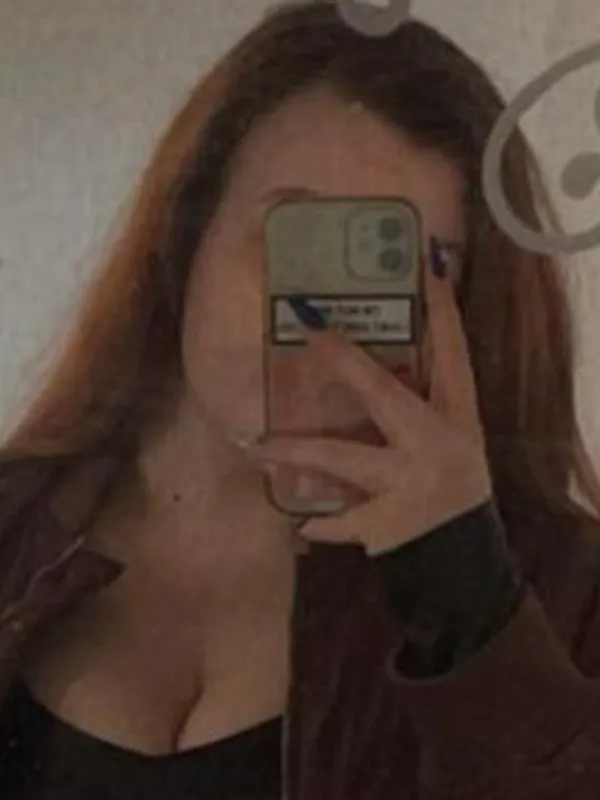Parkplatzsex yourdirtybitch26, 24 aus Saarbrücken