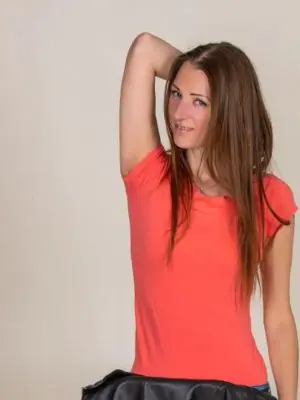 Yvonne, 40