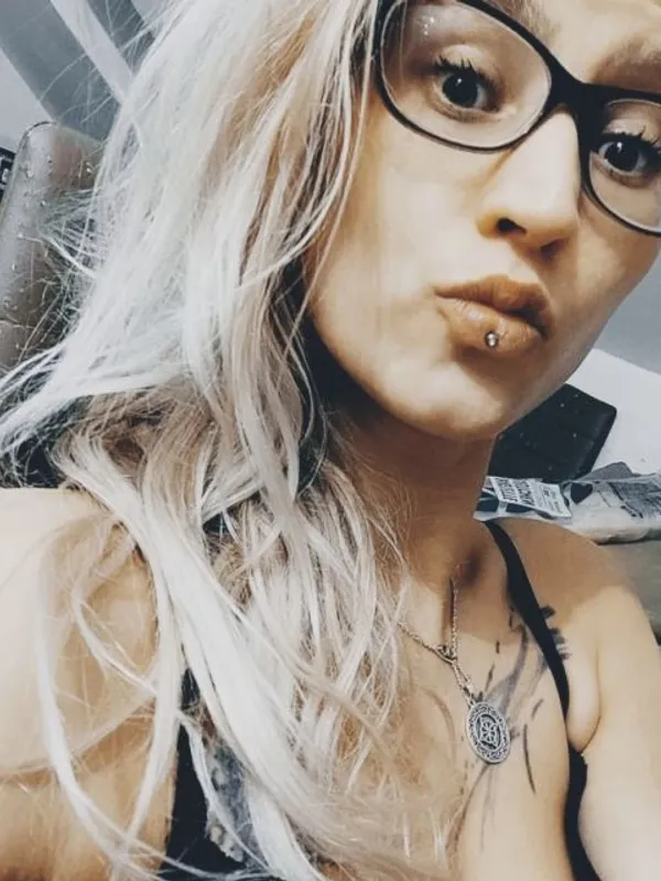 Parkplatzsex ZoeyToy26, 29 aus Aachen